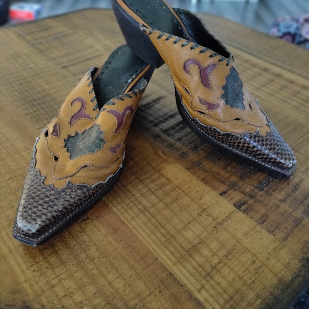 Bcbg mules